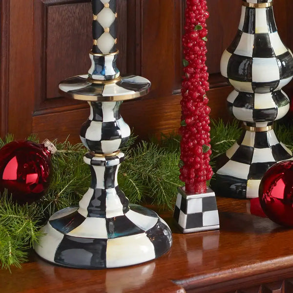 Rosy Check Short Candlestick