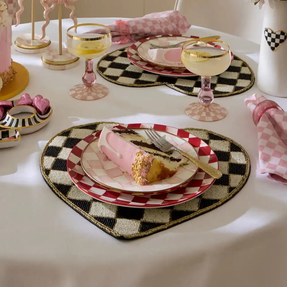 Black and White Check Heart Shaped Placemat Secondary image