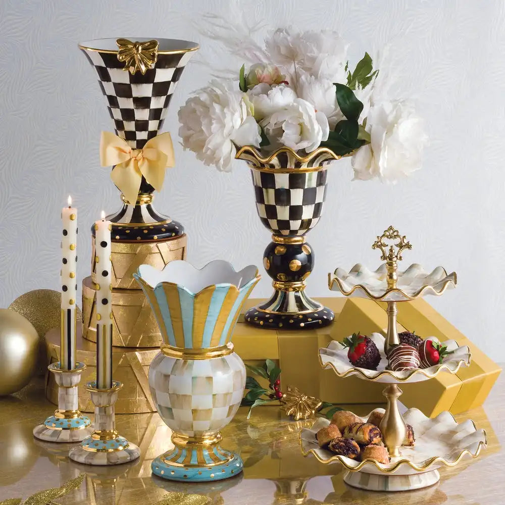 Parchment Check Three Tier Sweet Stand