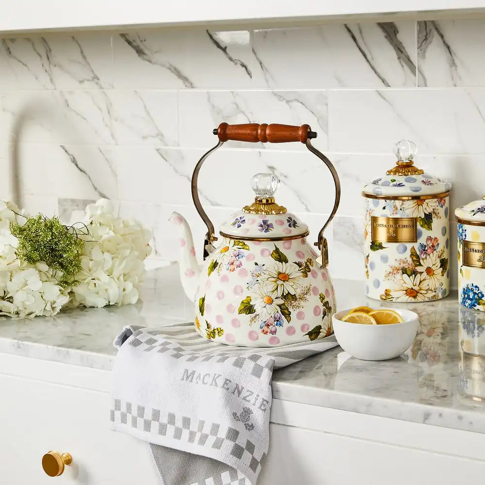 Rosy English Garden 2 Quart Tea Kettle