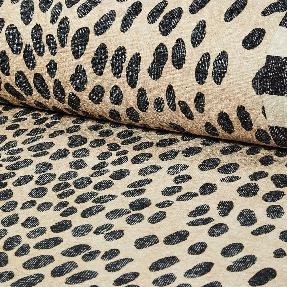 Snow Leopard 2'6" x 8' Washable Runner