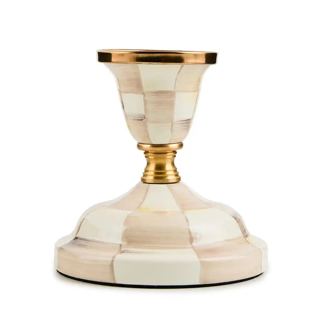 Rosy Check Short Candlestick