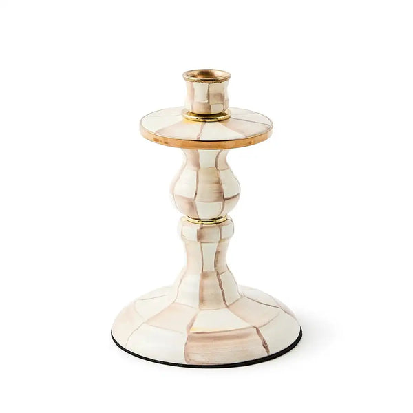 Rosy Check Short Candlestick