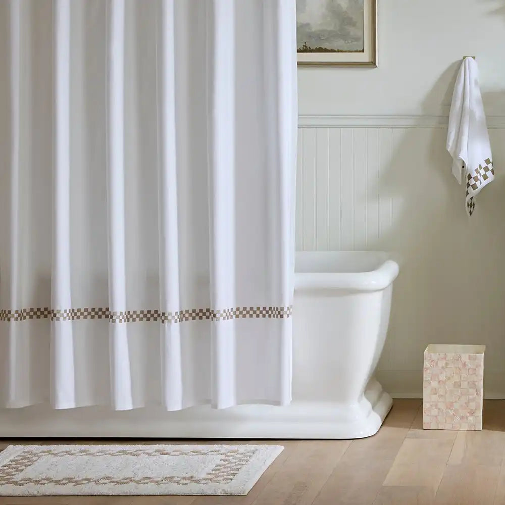 Black Check Hotel Bath Rug