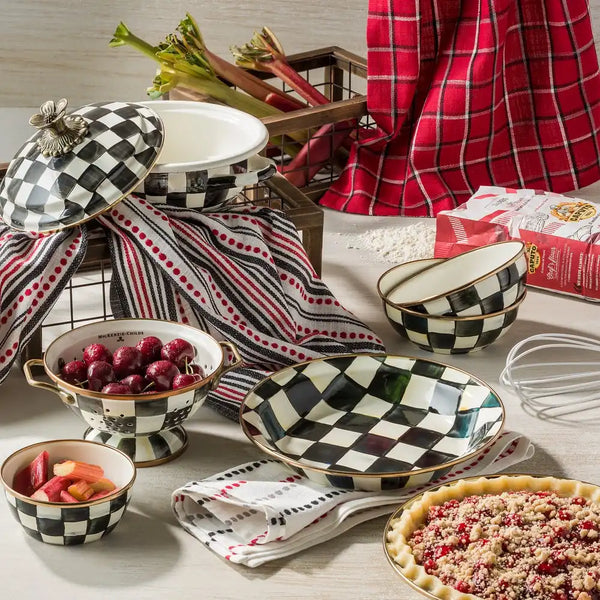Wild Rose Brown Pie Plate