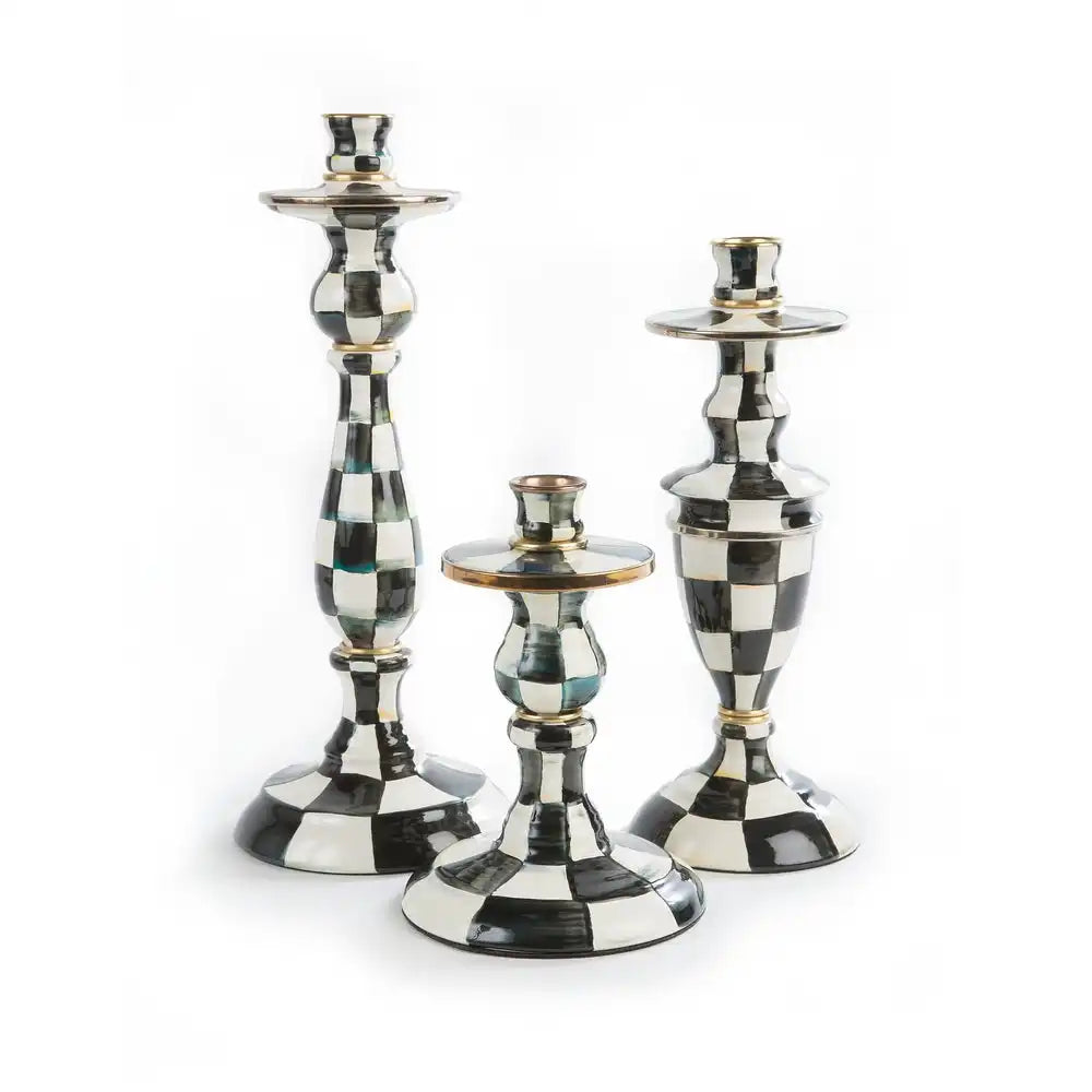 Rosy Check Short Candlestick