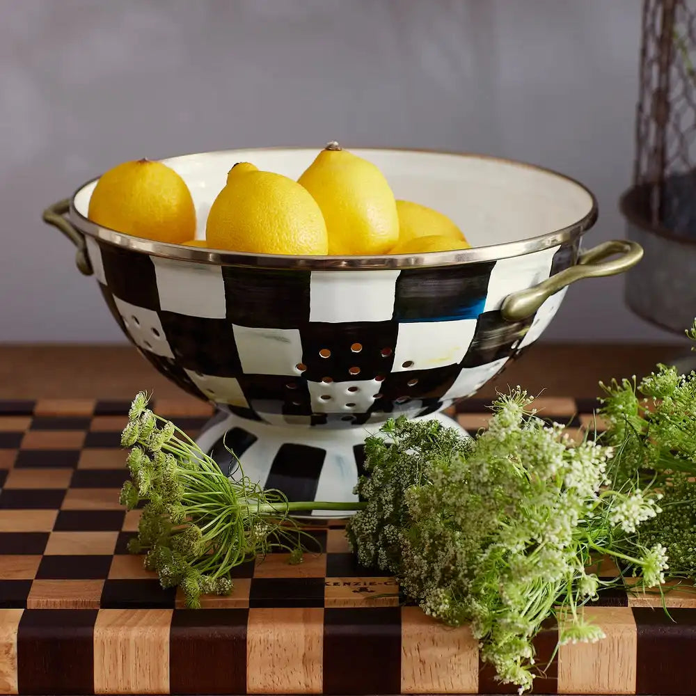 Rosy Check Small Colander