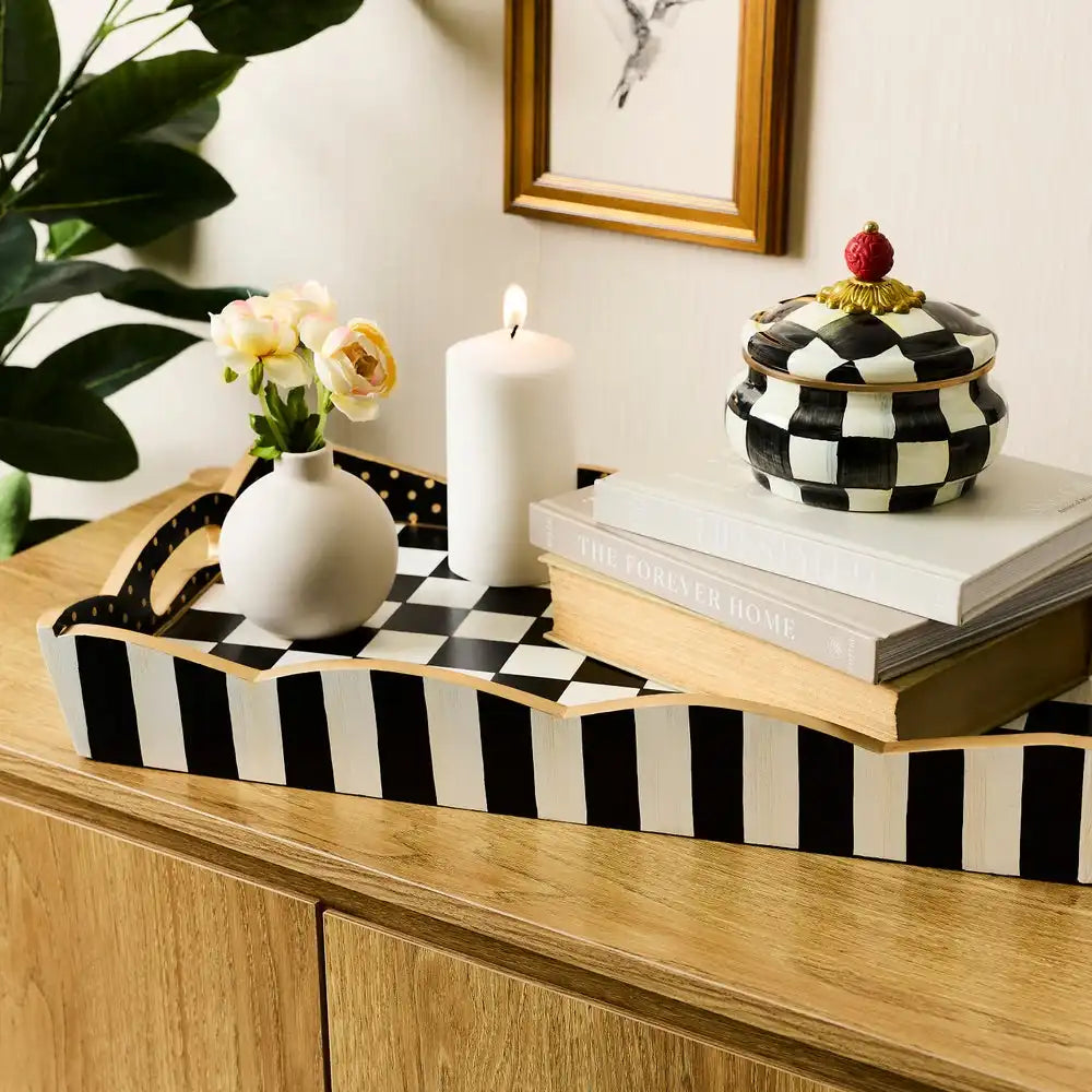 Courtly Check Breakfast Tray Main image