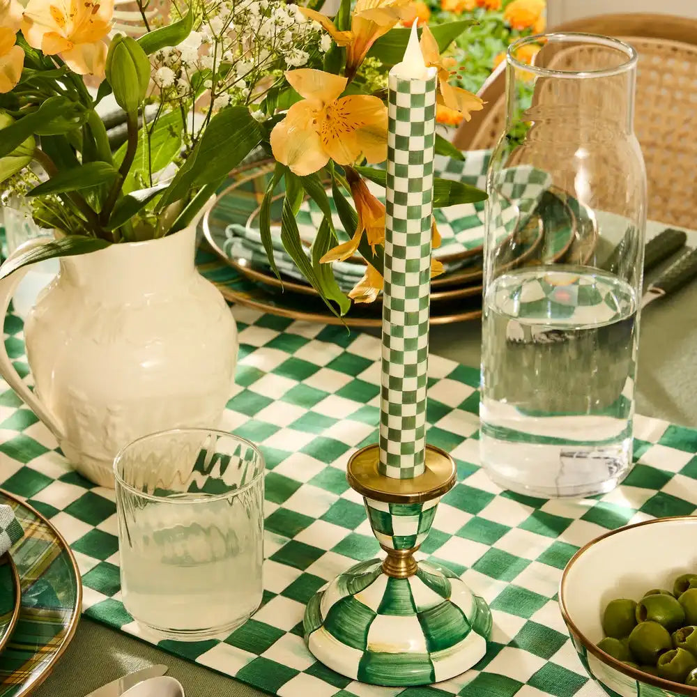 Rosy Check Short Candlestick