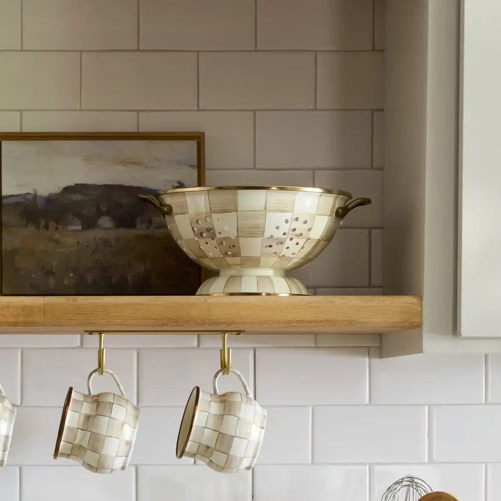 Rosy Check Small Colander