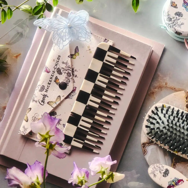 Goody Courtly Check Comb and Case
