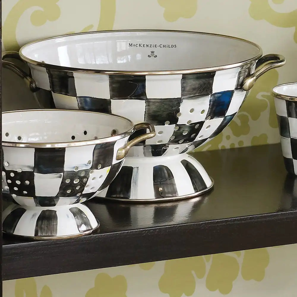 Rosy Check Small Colander