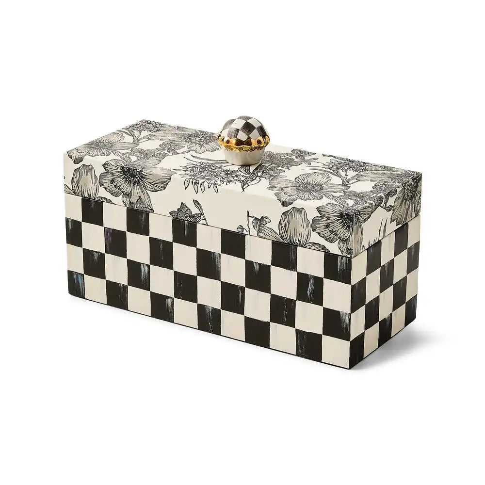 Courtly English Garden Box Main image