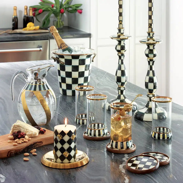Rosy Check Short Candlestick