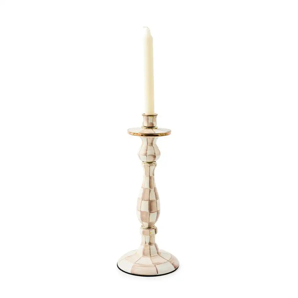 Rosy Check Short Candlestick