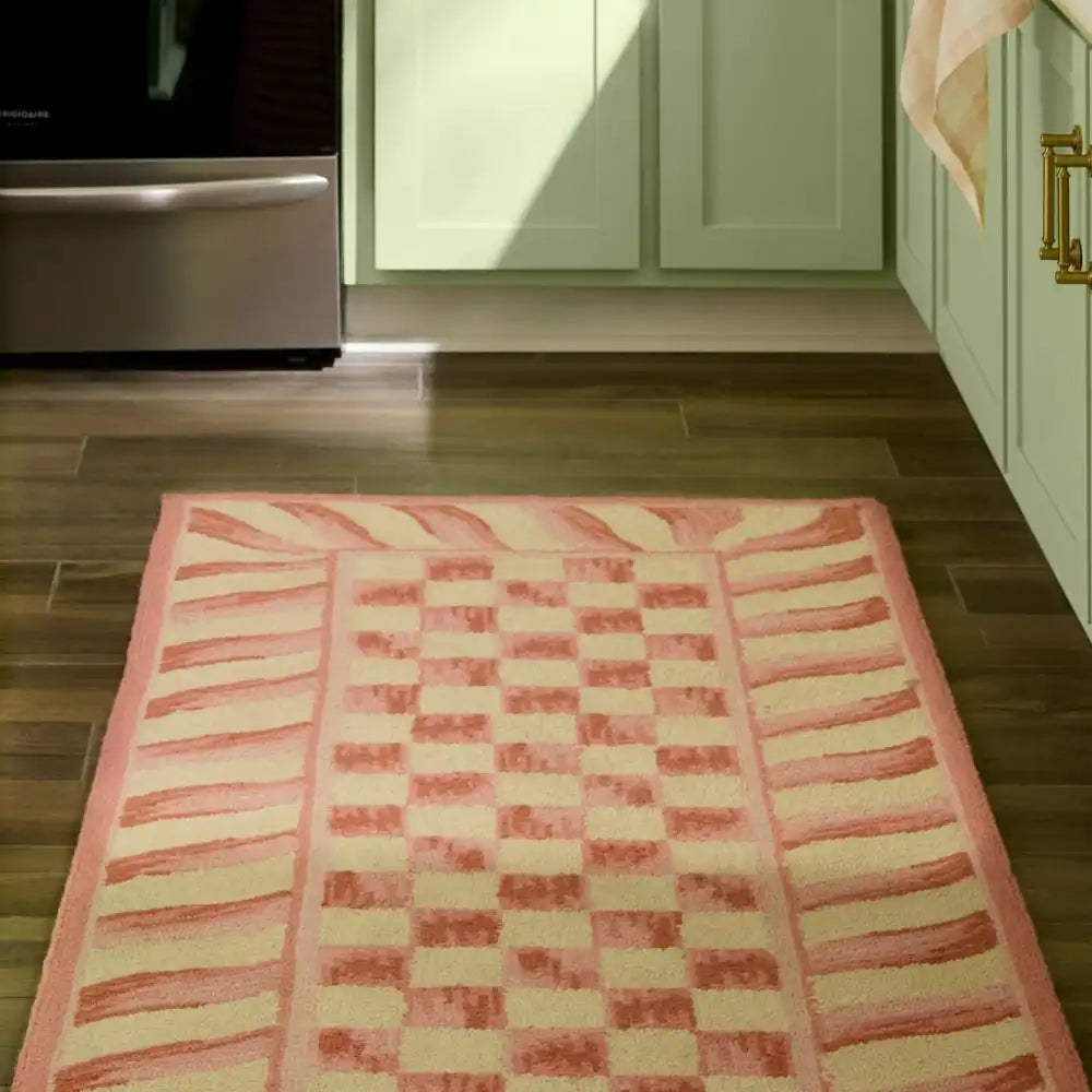 Rosy Check 3' x 5' Rug