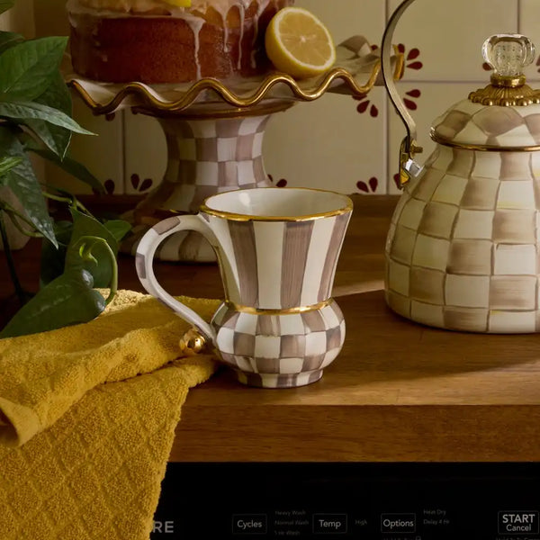 Rosy Check Ceramic Mug