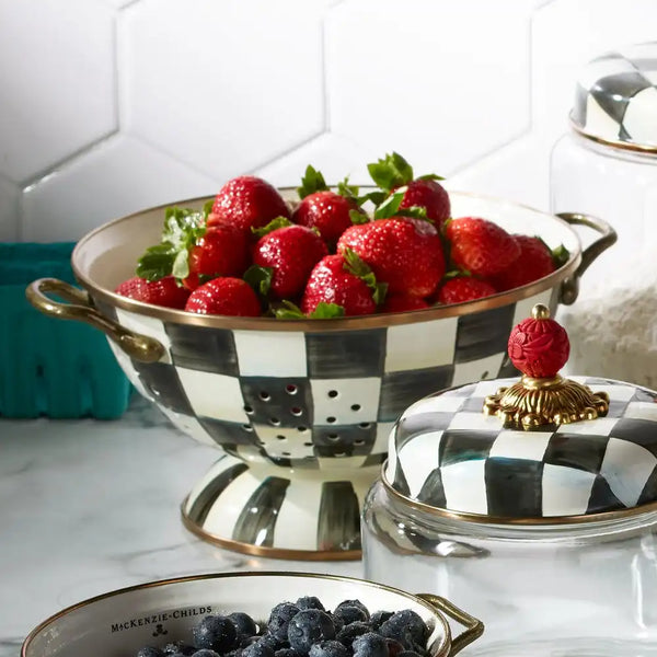 Rosy Check Small Colander