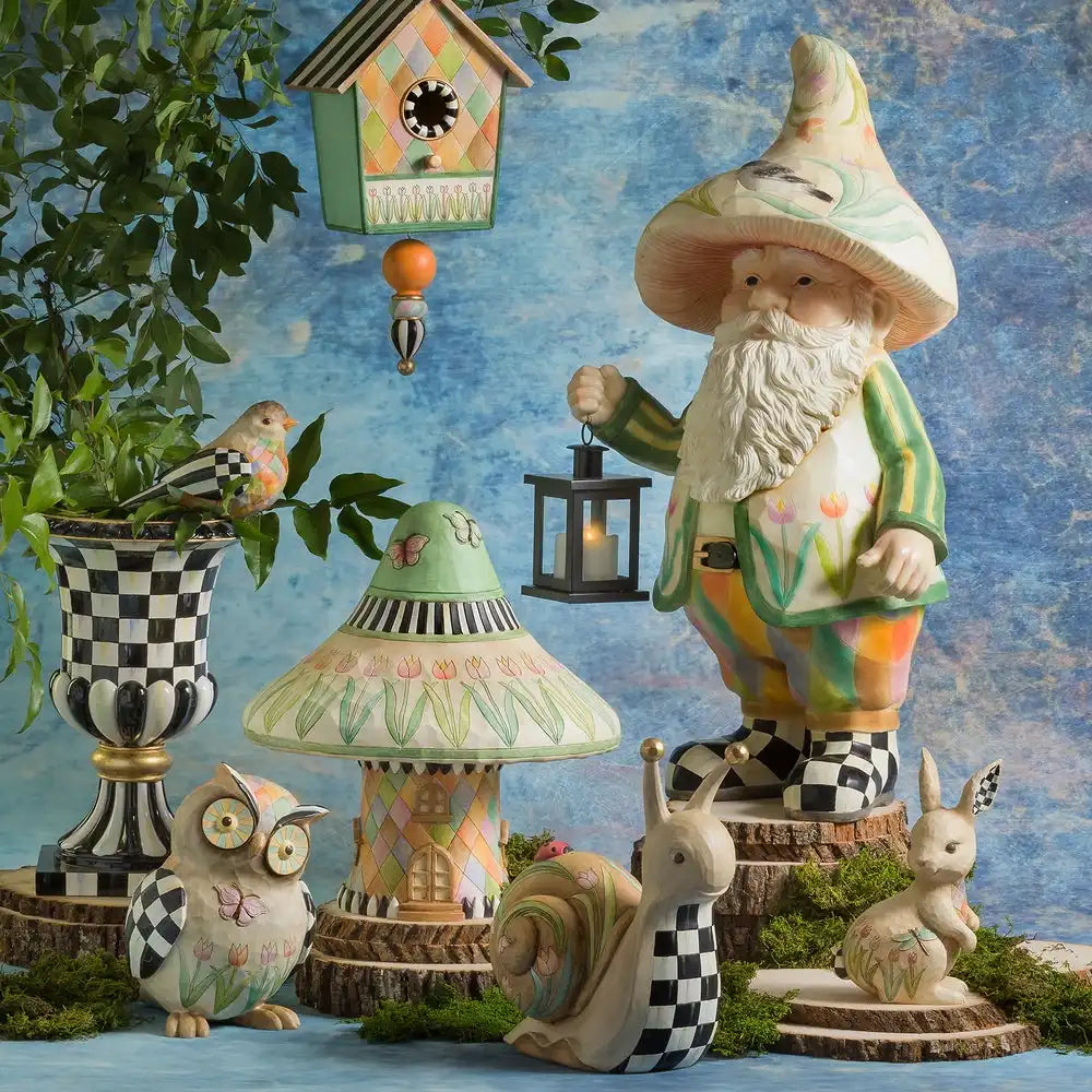 Courtly Stripe Urn