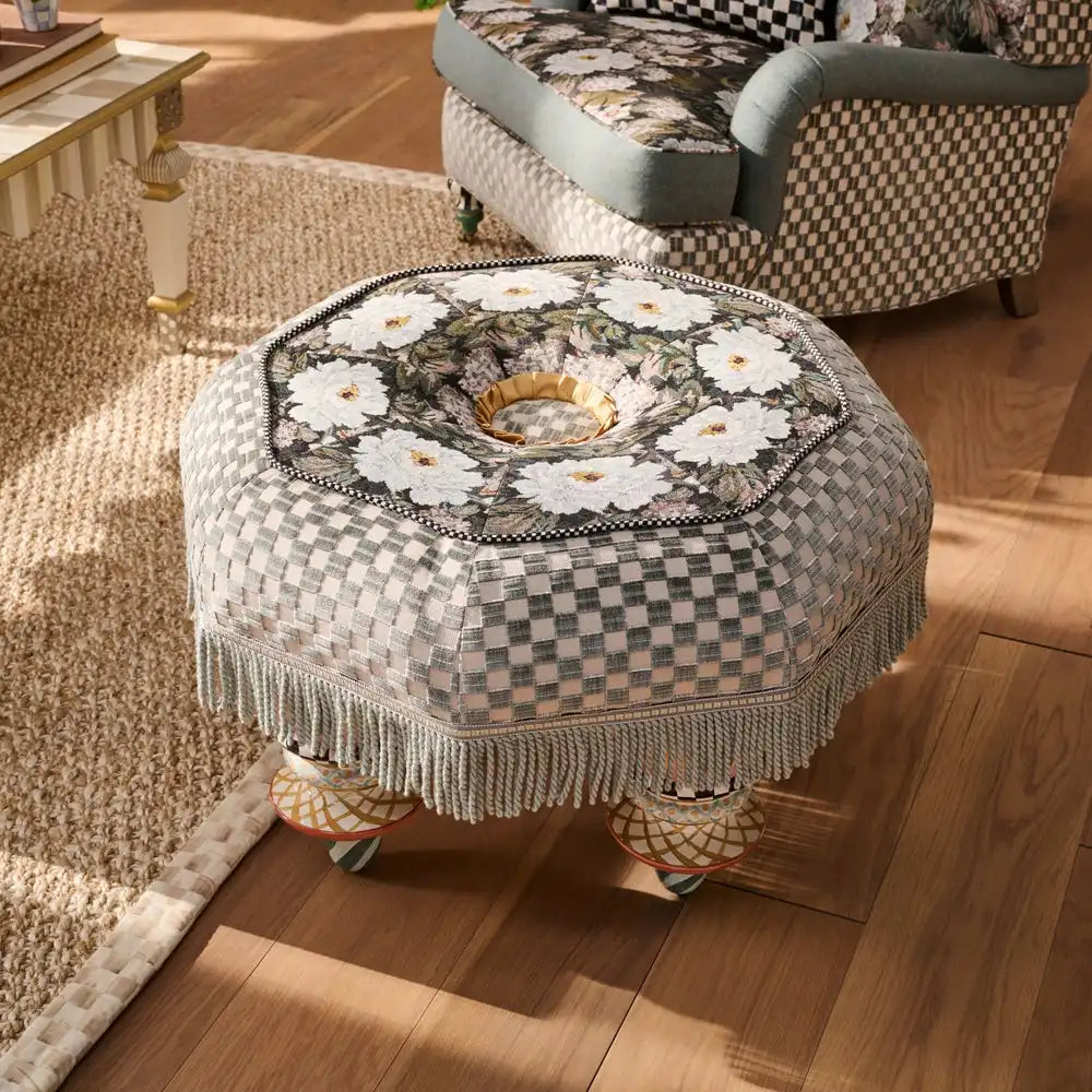 Tapestry Setting Seat Secondary image