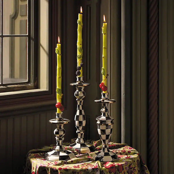 Rosy Check Short Candlestick