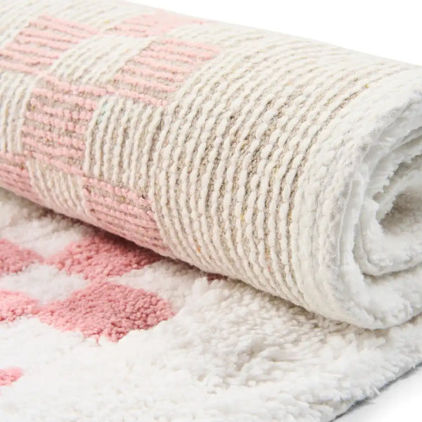 Black Check Hotel Bath Rug
