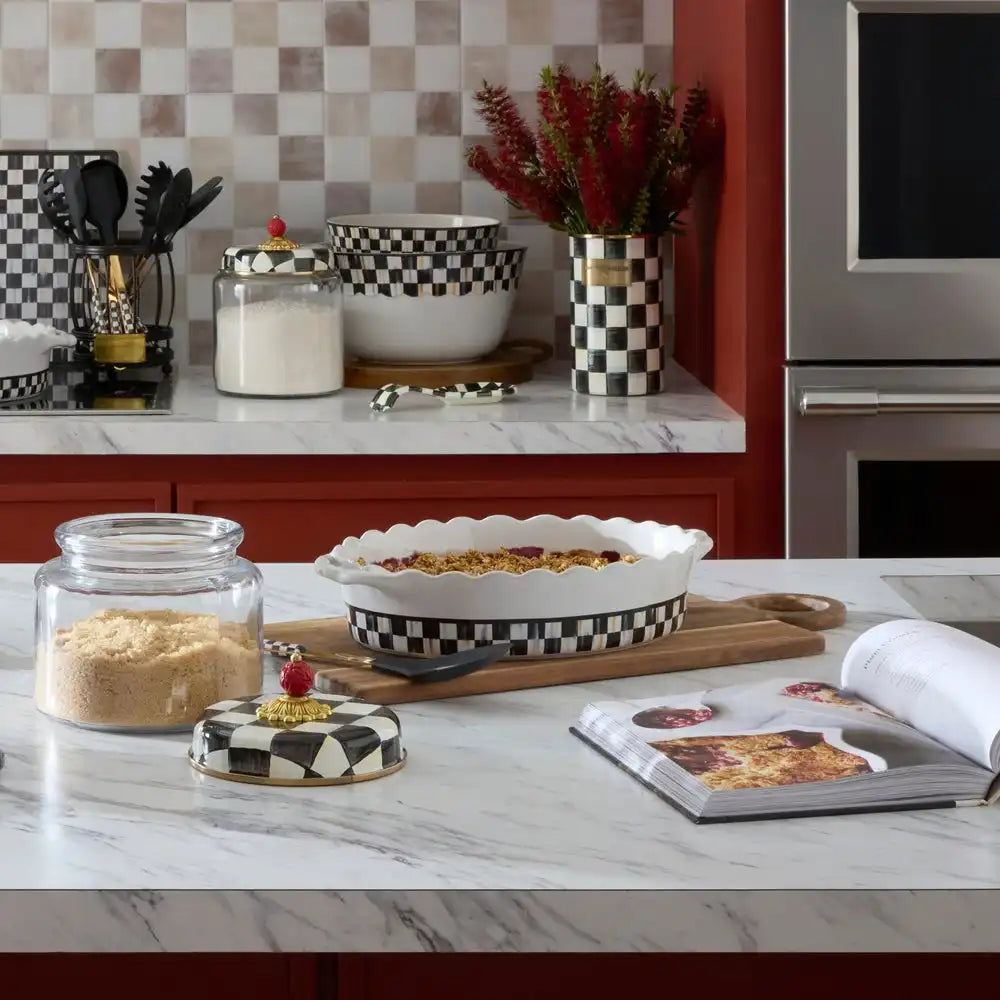 Rosy Check Everyday Large Oval Baker