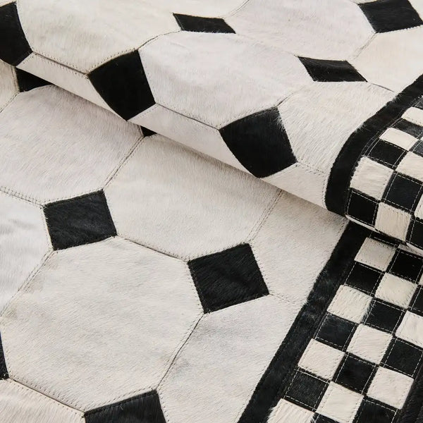 White Tile Hair on Hide 6' Round Rug