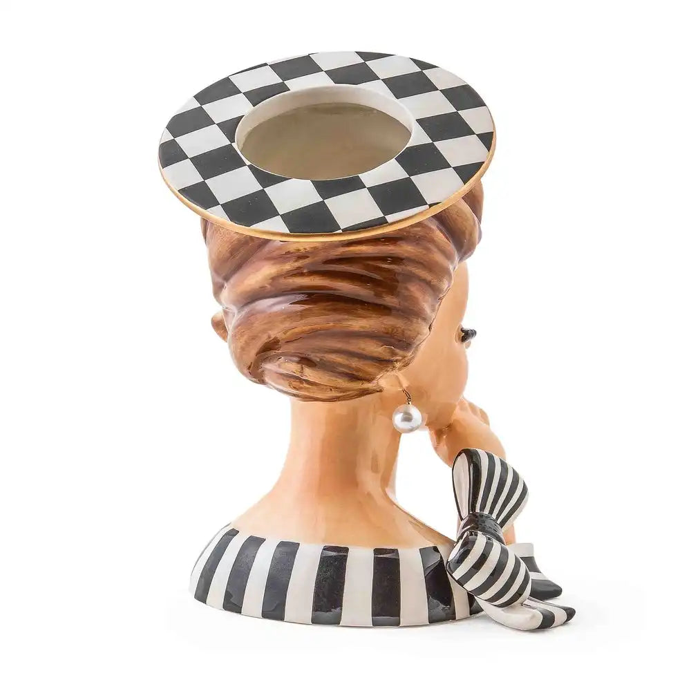 Lady Portrait Vase Secondary image