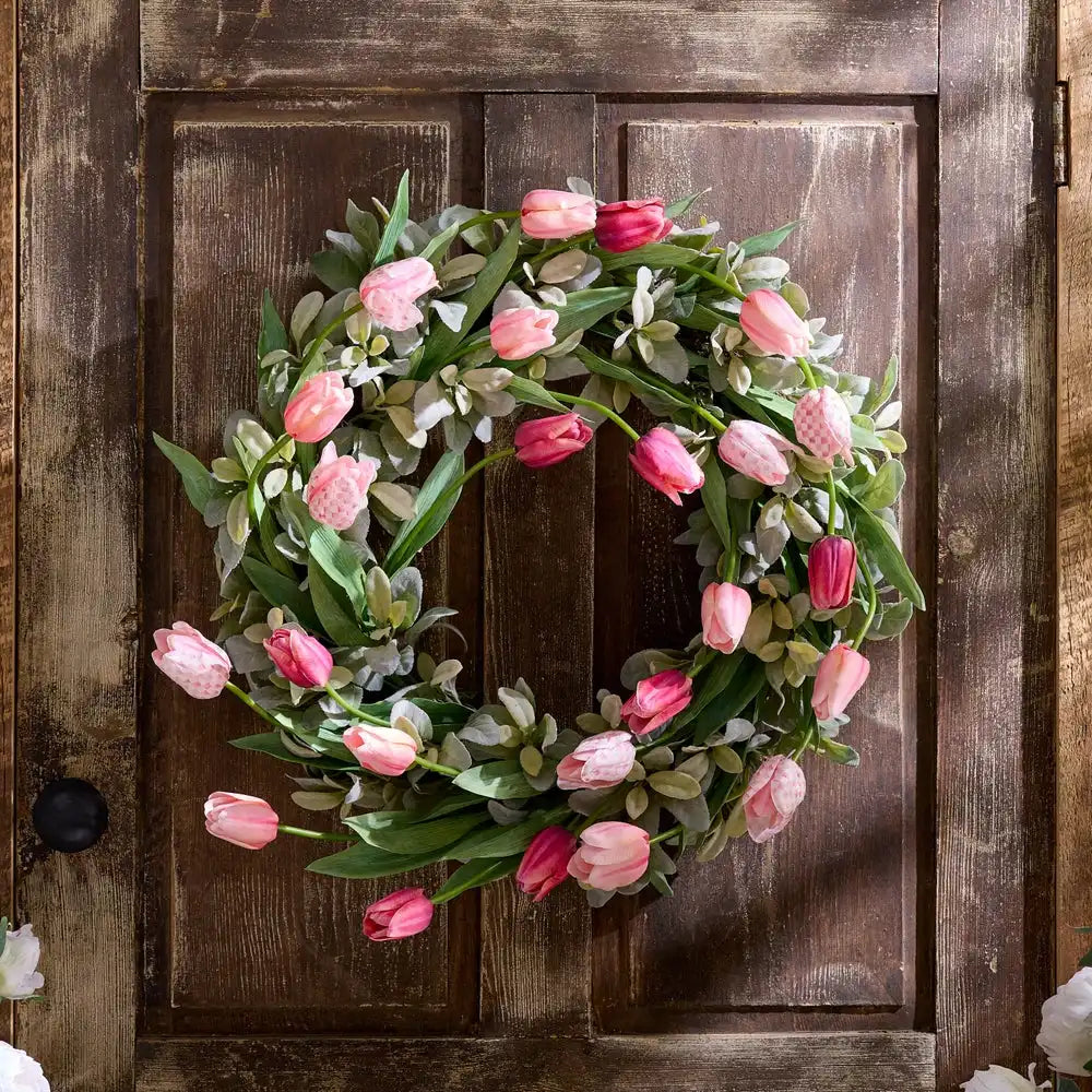 Rosy Check Tulip 28" Wreath