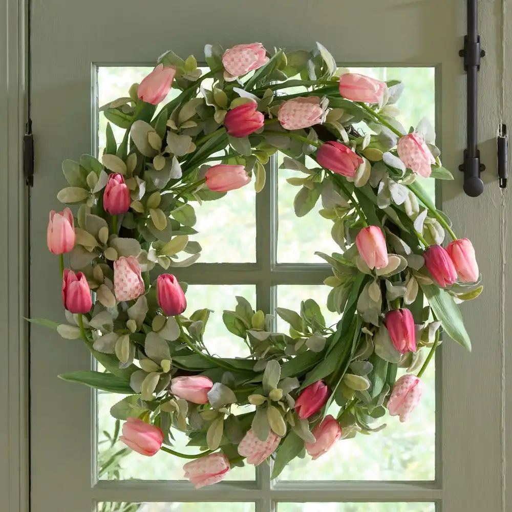 Rosy Check Tulip 28" Wreath