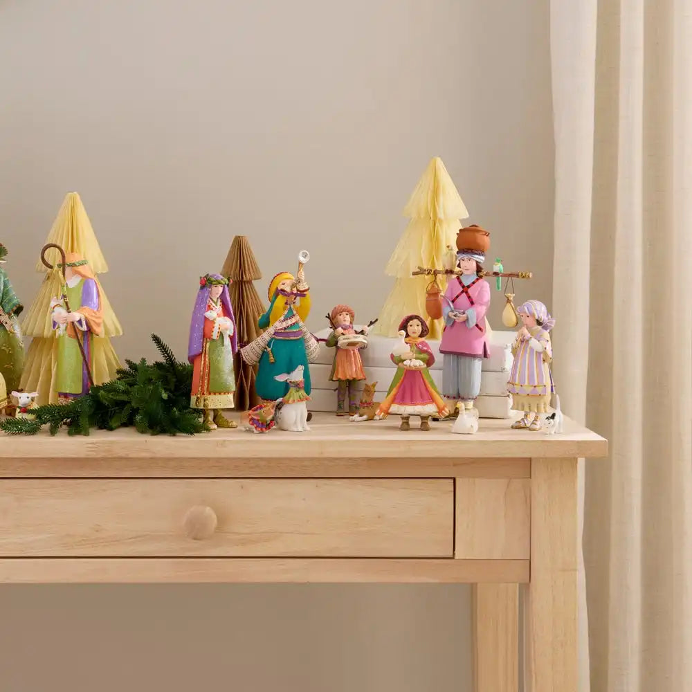 Patience Brewster Nativity Star on High Figure