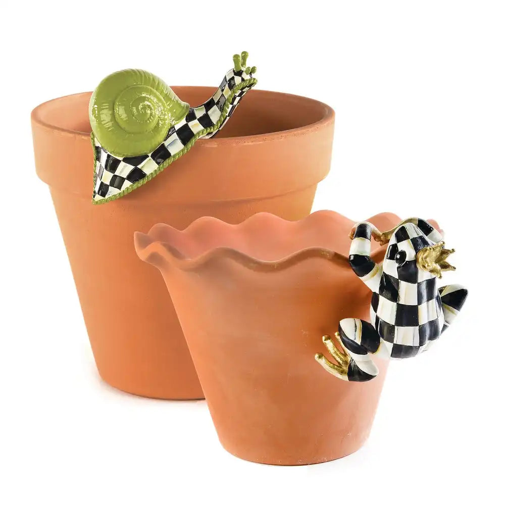 Mocha Check Squirrel Pot Climber