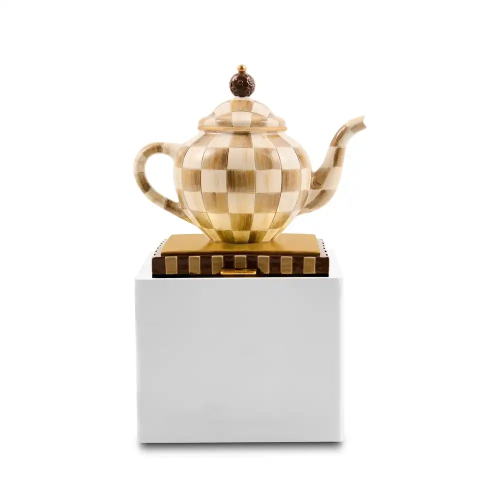 Courtly Check Teapot Stocking Holder