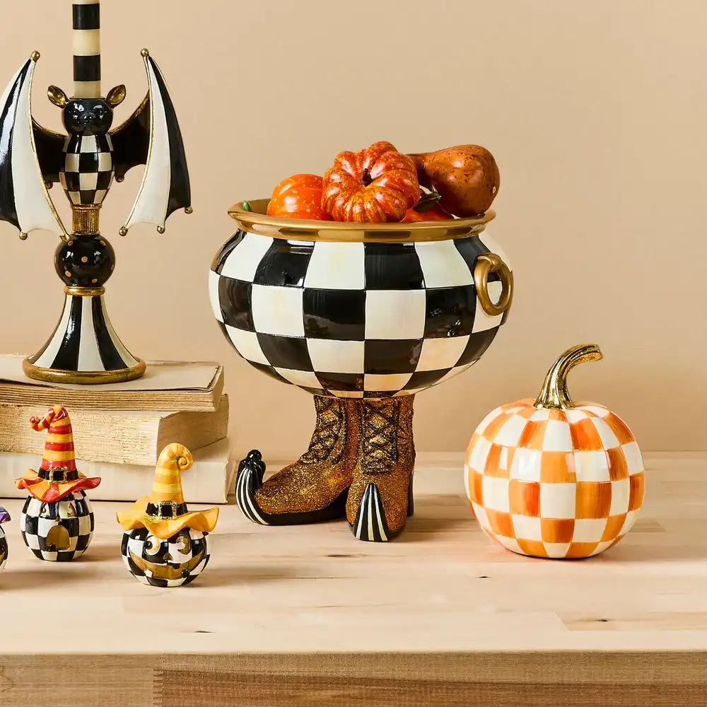 Courtly Check Cauldron