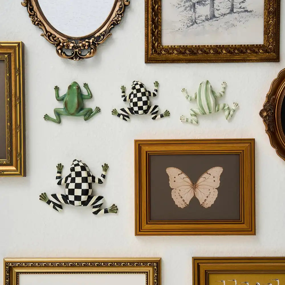 Courtly Frog Wall Decor Trio