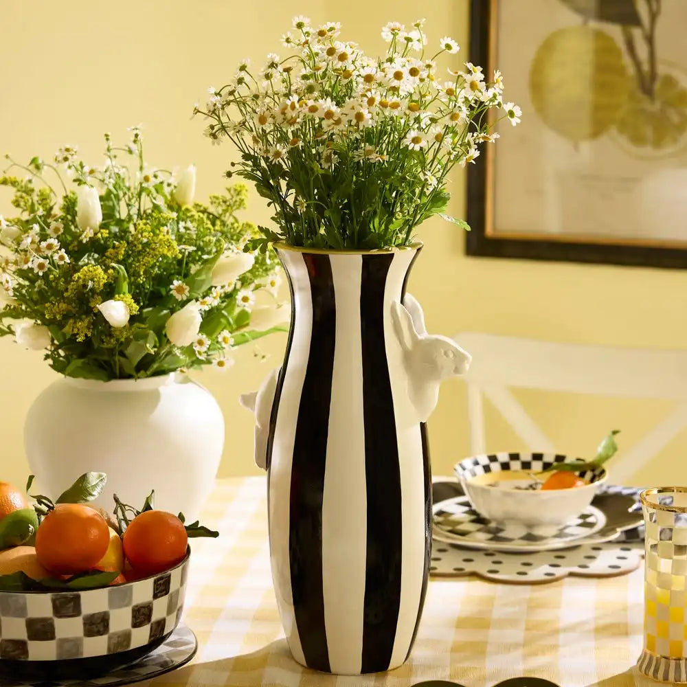 Courtly Rabbit Vase Secondary image