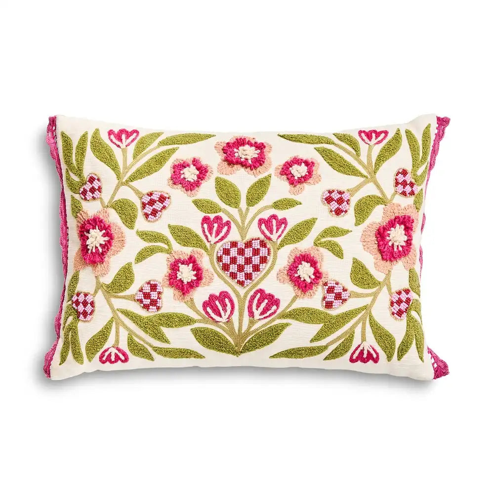 Check Hearts Lumbar Throw Pillow Main image