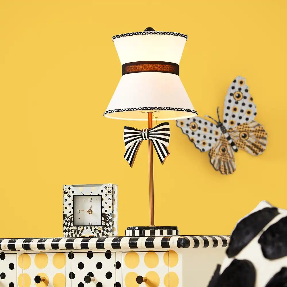 Pretty As A Bow Table Lamp Secondary image