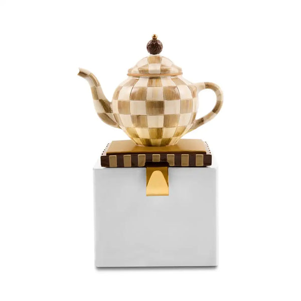 Courtly Check Teapot Stocking Holder