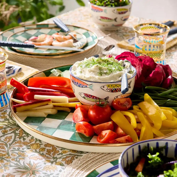 Sophisticheck Round Tray
