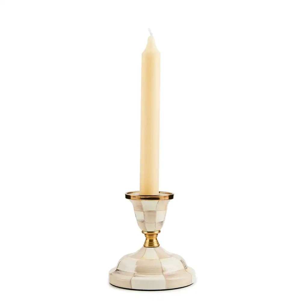 Rosy Check Short Candlestick