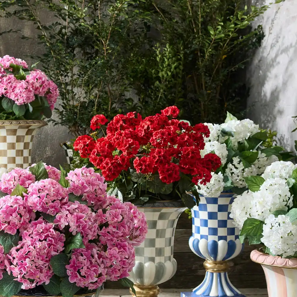 Red Geranium Urn Filler Secondary image