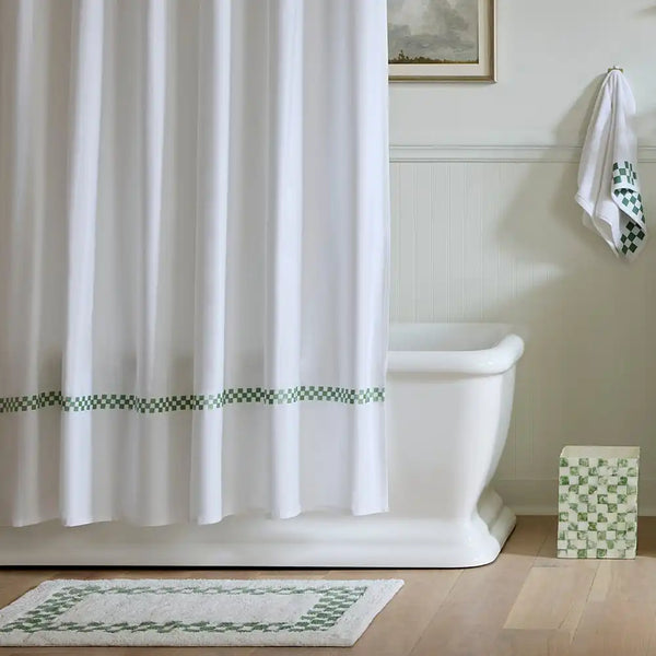 Black Check Hotel Bath Rug