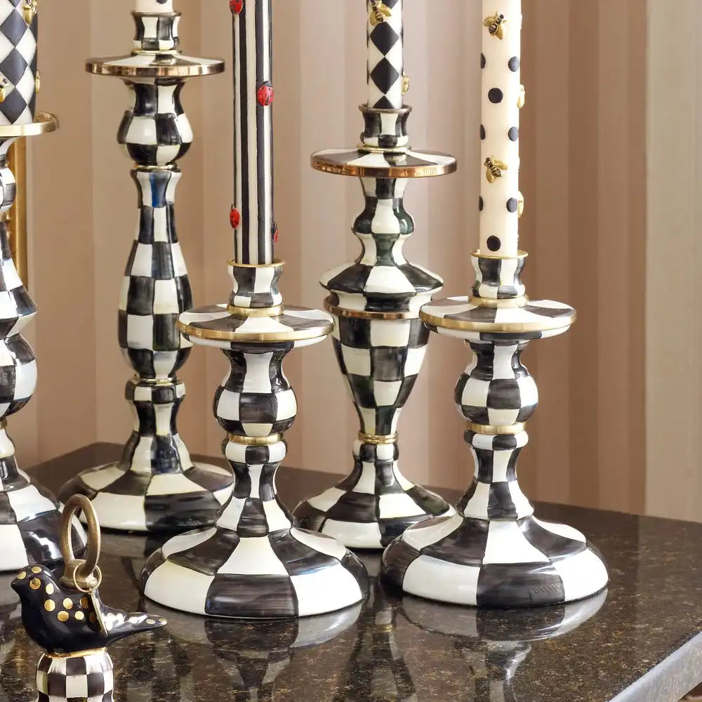 Rosy Check Short Candlestick