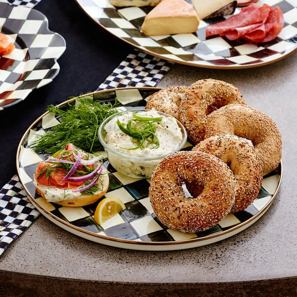 Sophisticheck Round Tray