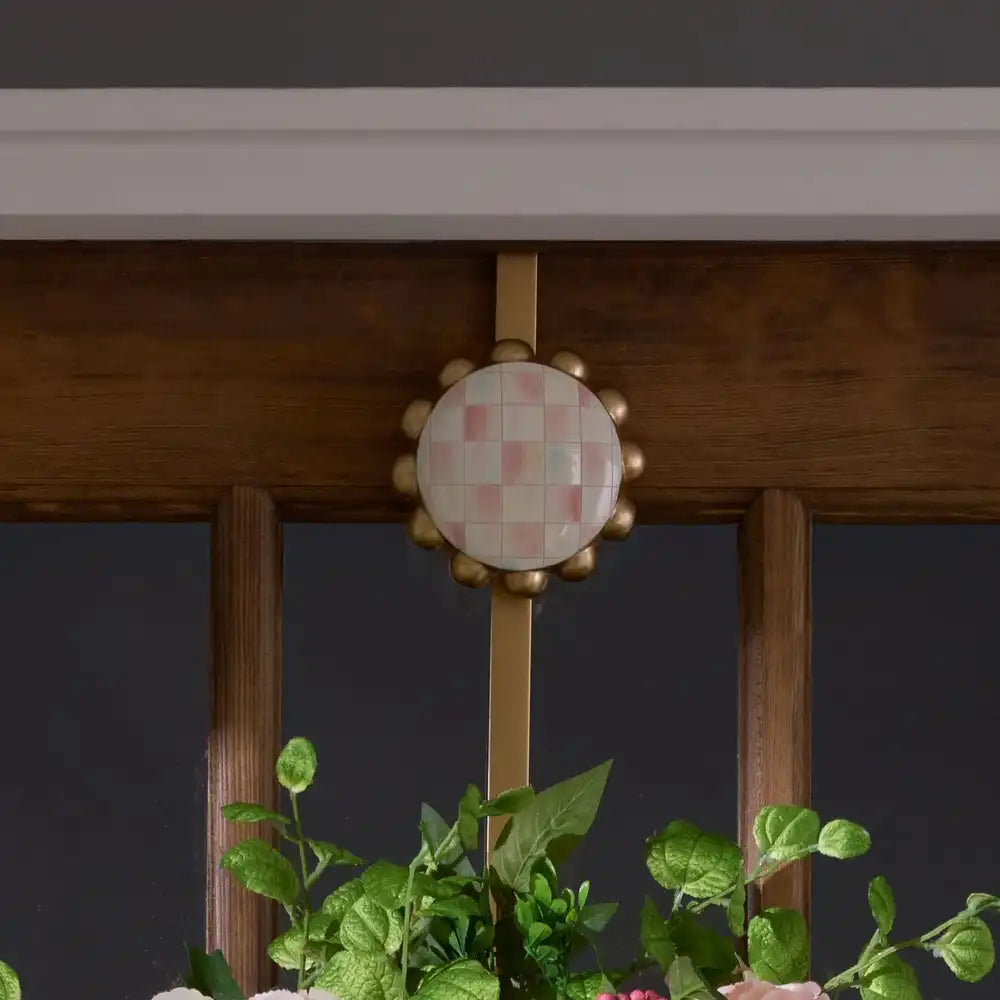 Rosy Check Wreath Hanger