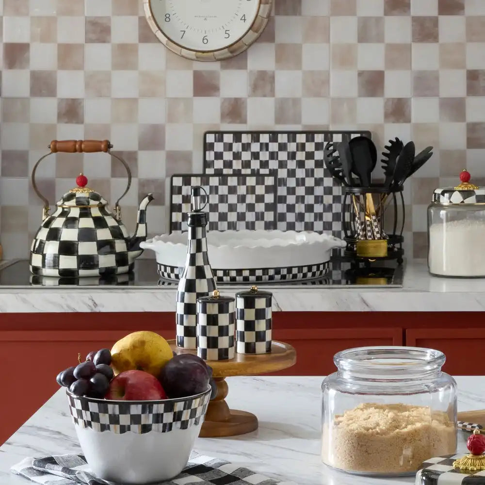 Rosy Check Everyday Large Oval Baker