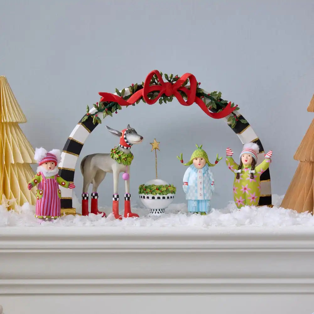 Patience Brewster Carolers 6-Piece Introductory Set Secondary image