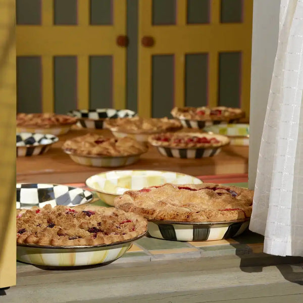 Wild Rose Brown Pie Plate